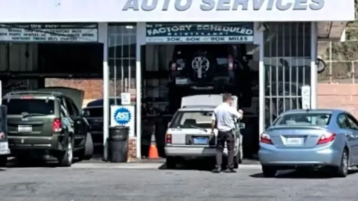 La Brea Auto Inc 3