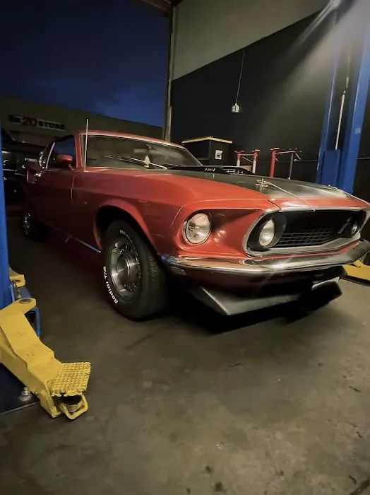 Apex Autoworks 1