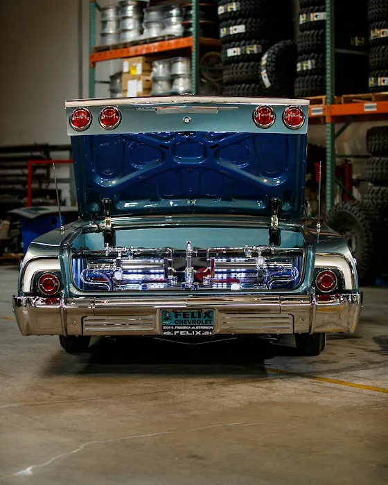 MK GARAGE INC 5