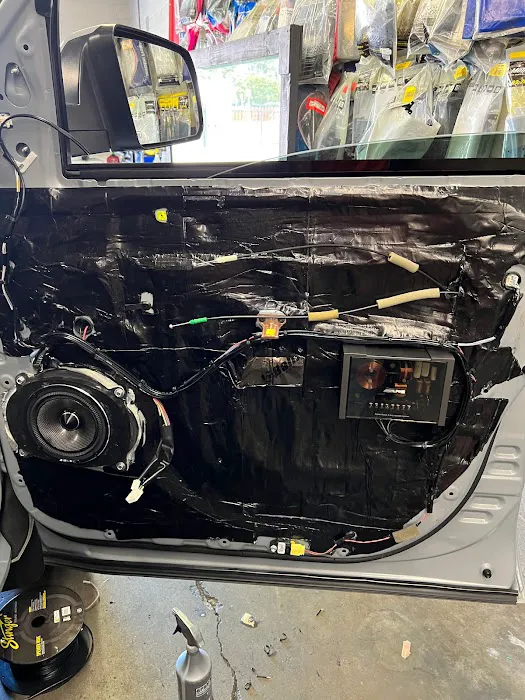 HD Car Stereo 1