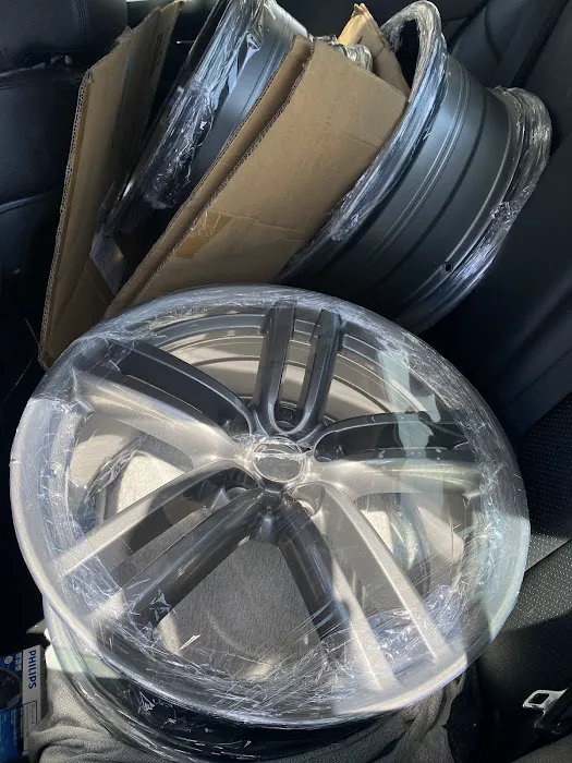 Bolton's Classic Wheels 0