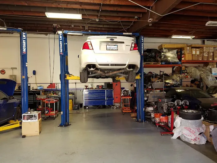 AQ Motorsports 3