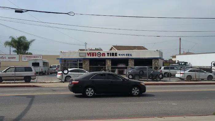 Vision Tire 8