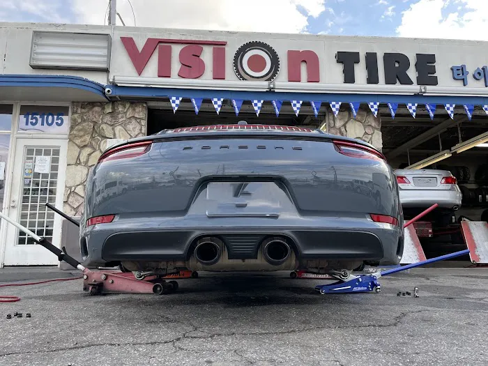 Vision Tire 7