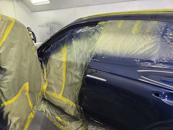 Gardena Paint & Body Shop 7