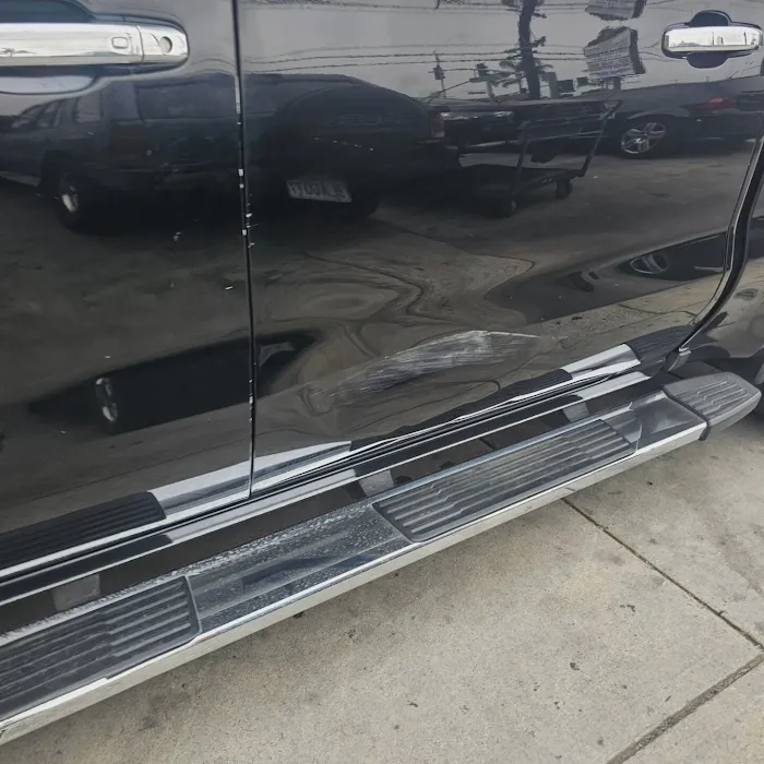 TIMELESS CUSTOMS COLLISION & REPAIR 9