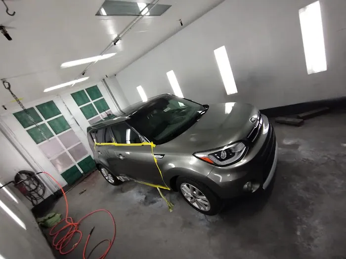 Charlie Auto Paint Corp 6