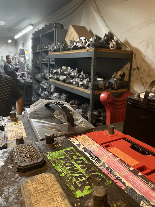 Mambo's Auto Repair 8
