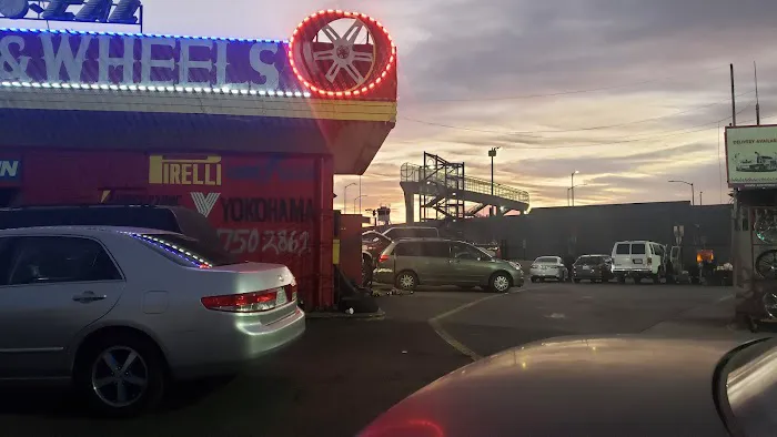 So-cal Tires & Wheels 0