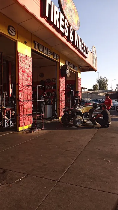 So-cal Tires & Wheels 3