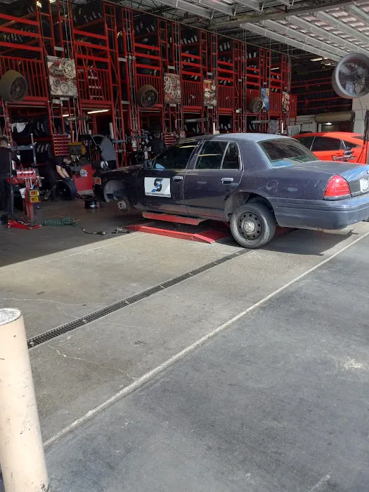 America's Tire 7
