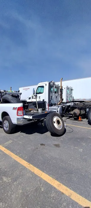 J.R 24 hours road service🚛 semi truck tires,car 🚗 tires 6