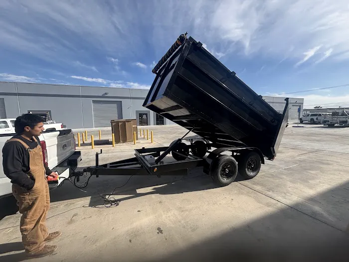 Cal icustom trailers 7