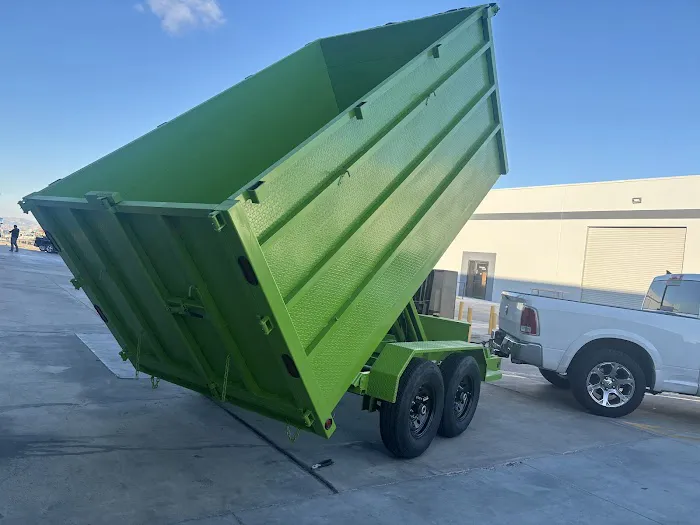 Cal icustom trailers 0