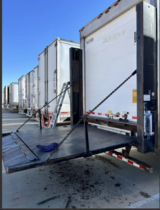 Agus Trailer And Lift Gate Repair 4