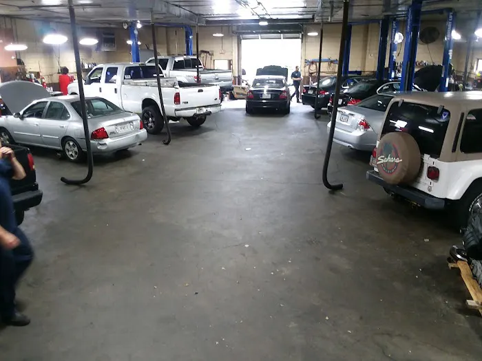 Roswell Auto Center 4