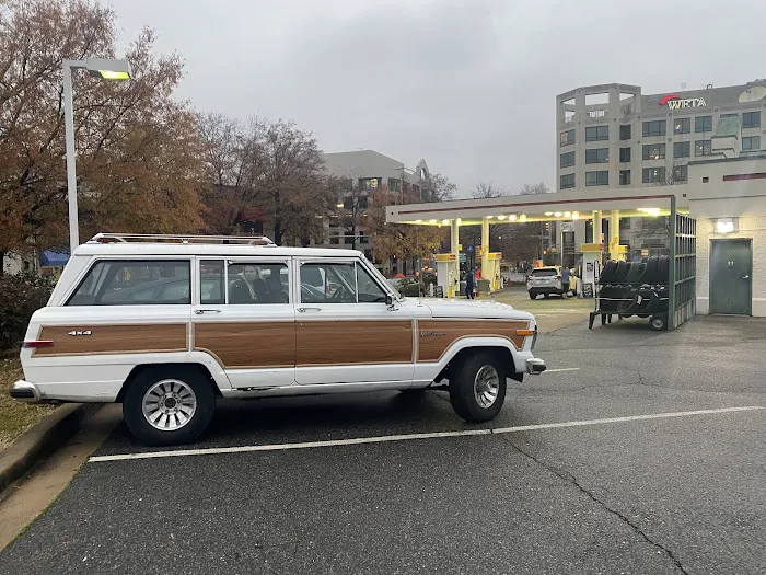 Shirlington Shell Service Center 7