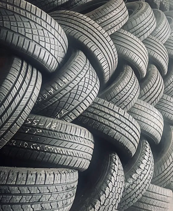 Calanche Tire Center 4