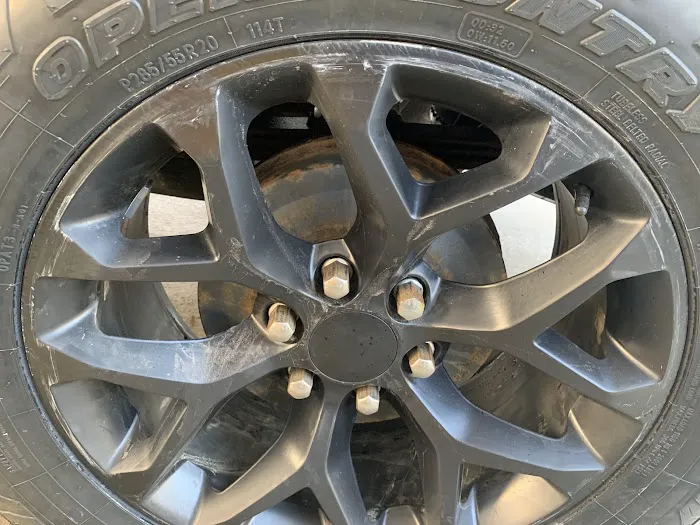 JM Automotive 1