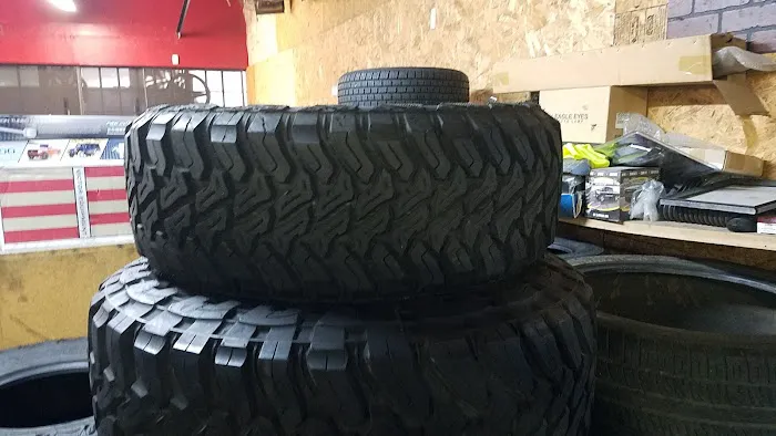 Wheels & More New Tires Tucson Custom Rims and Truck accessories Tucson 7