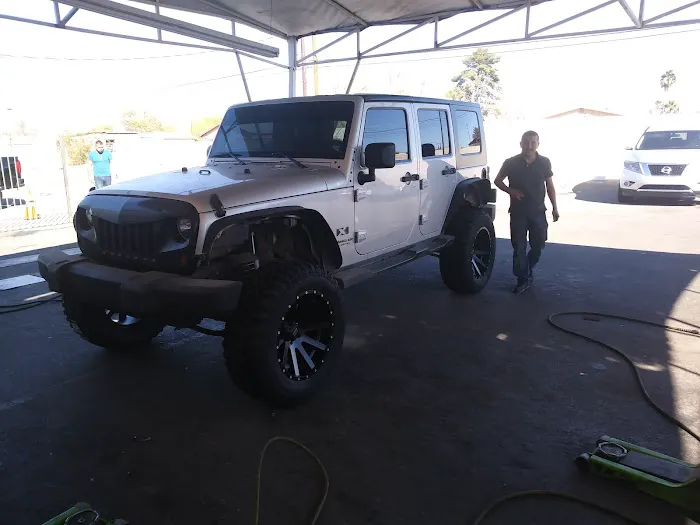 Wheels & More New Tires Tucson Custom Rims and Truck accessories Tucson 3