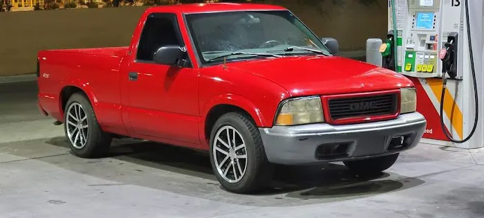 Pete's Auto Sales & Service 0