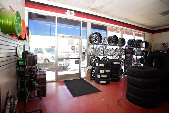 Drew’s Tire Pros & Automotive 7