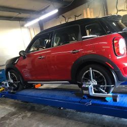 The Brothers Tire Shop And Auto Glass ico