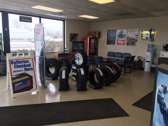 Diamond Jim's Auto & Tire Service Center 8