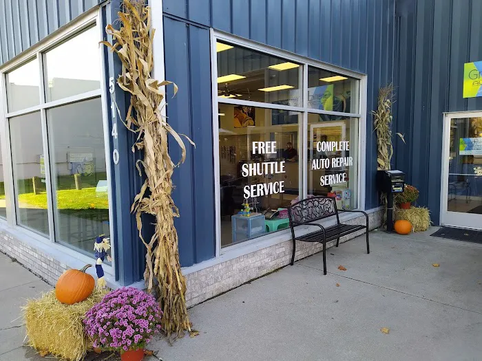 Grand Pointe Automotive, Grand Blanc Township location 8