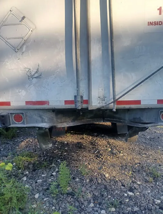 PM TRUCK AND TRAILER SERVICE 9