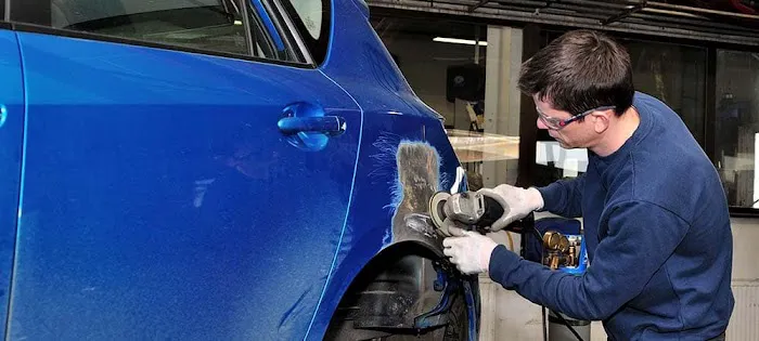 Wolf's Head Auto Body Shop 3