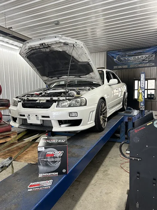 Syn Garage 7