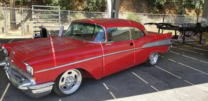 Hangtown Body Shop & Auto Glass 9