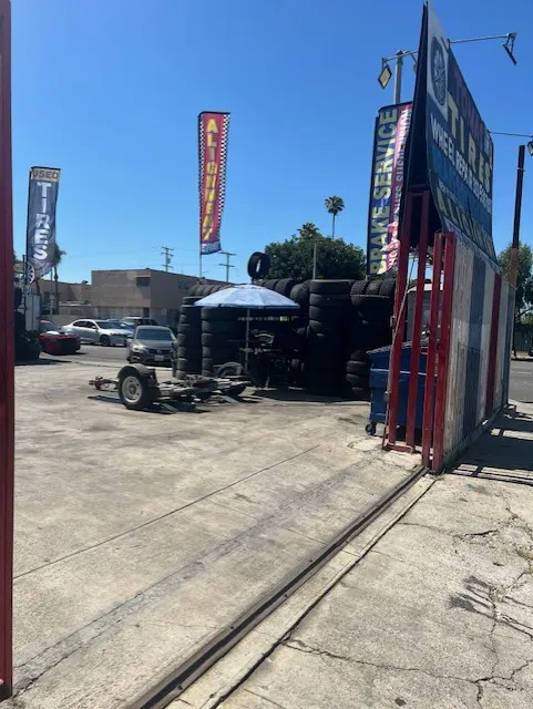Tomas Tires Auto Services 0