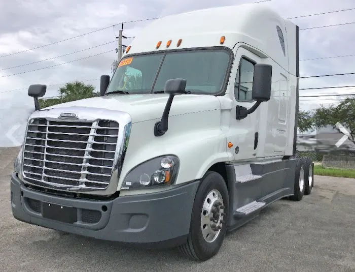 Diesel Daddy Co. Truck & Auto Repair 4