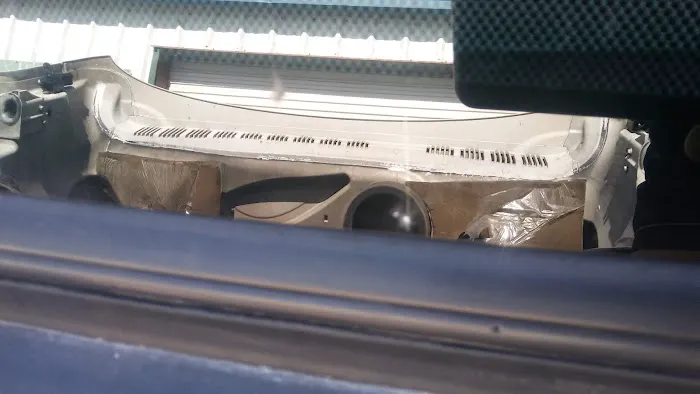 A&A Auto Glass 9