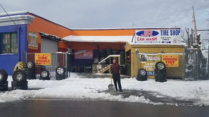 Tom’s Tire World 0