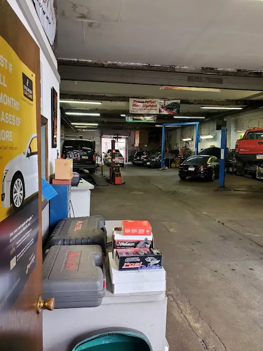 Almond Street Garage 1