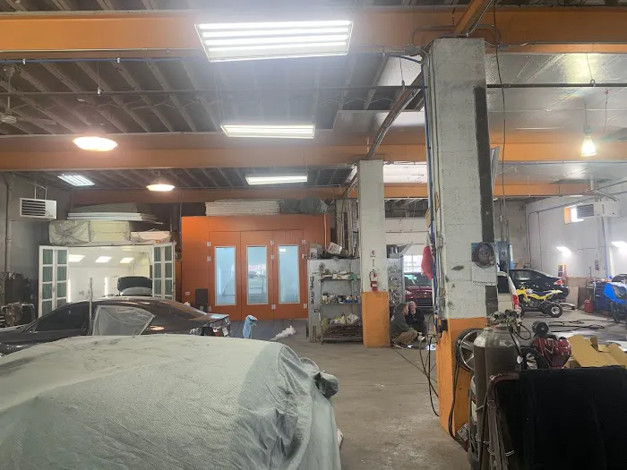 jj auto body works 8