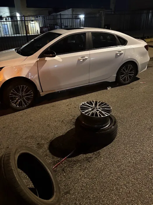 24HR Birdy’s Mobile Tireshop 2