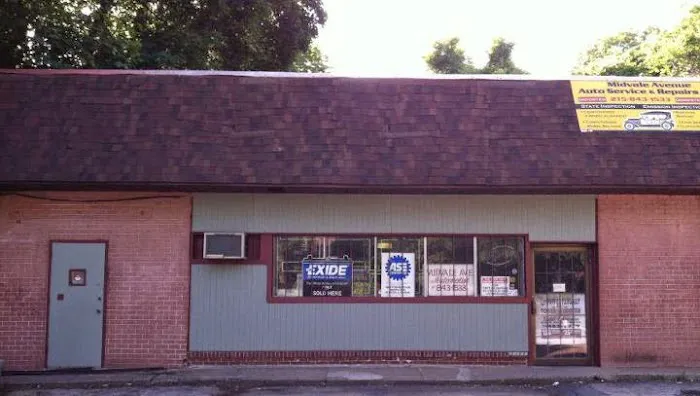 Midvale Avenue Automotive 3