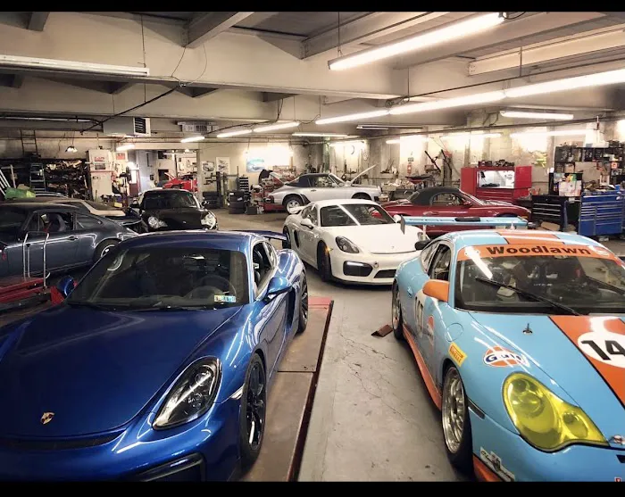 Woodlawn Garage 1