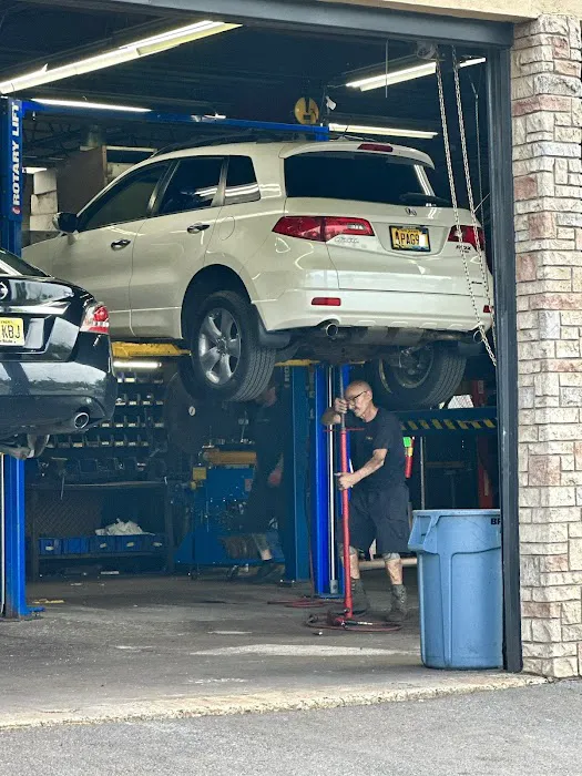 Penn Muffler & Brake 0