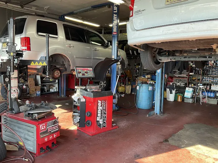 Paul's Auto Repair 0