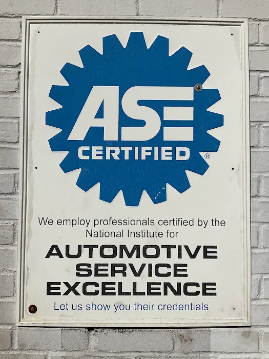 Paul's Auto Repair 7