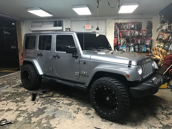 RJ AutoSound & Tint 3