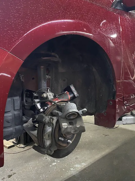Mareaonos Auto Repair 3