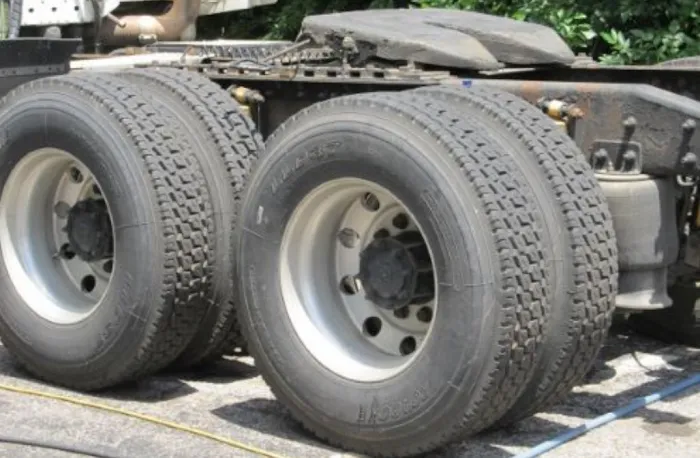 Rollins 24 hourTruck tire road service LLC 1