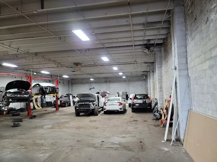 EZ AUTO BODY 2